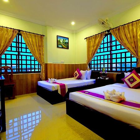 Serkirin Mary Angkor Villa Siem Reap Exterior photo