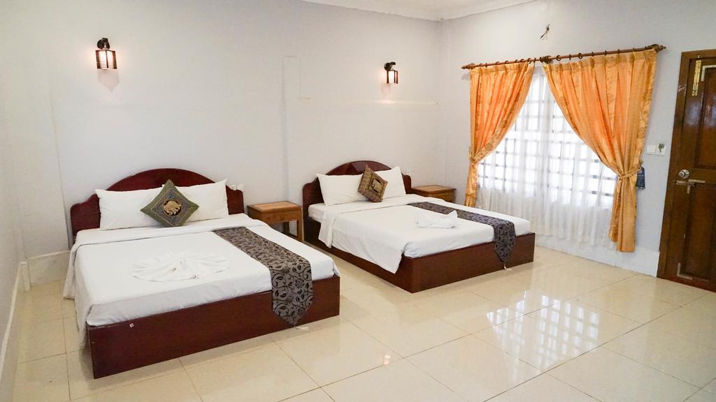 Serkirin Mary Angkor Villa Siem Reap Exterior photo